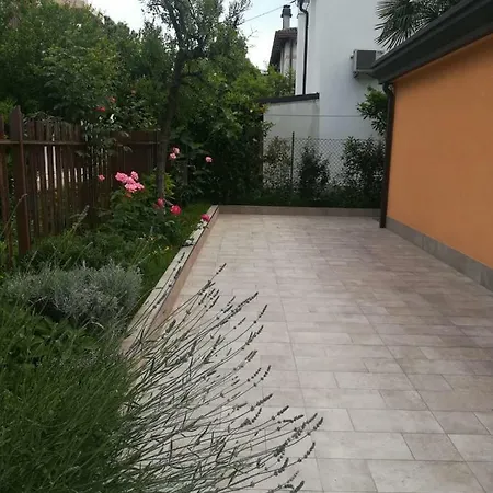 別荘 Al Sole メストレ