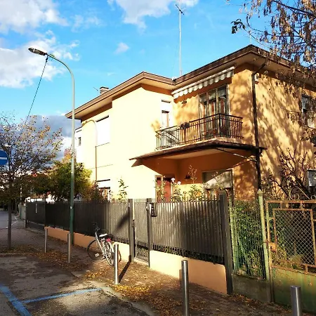 Al Sole Nyaraló